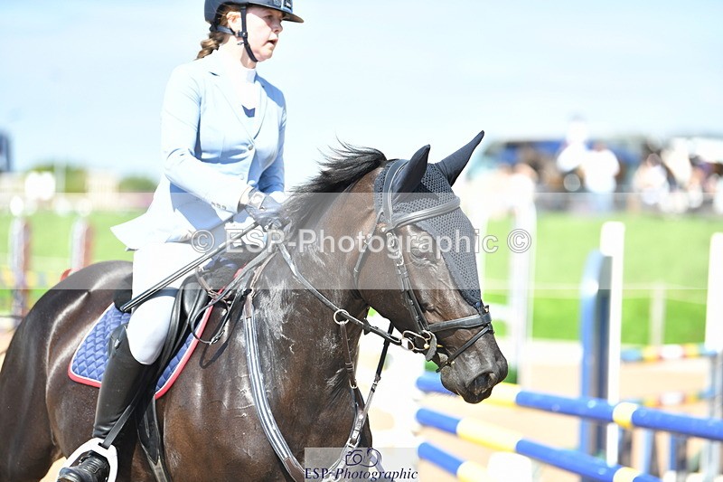 230903A-132530-04781 - Cls 15B U21 Intro 1m