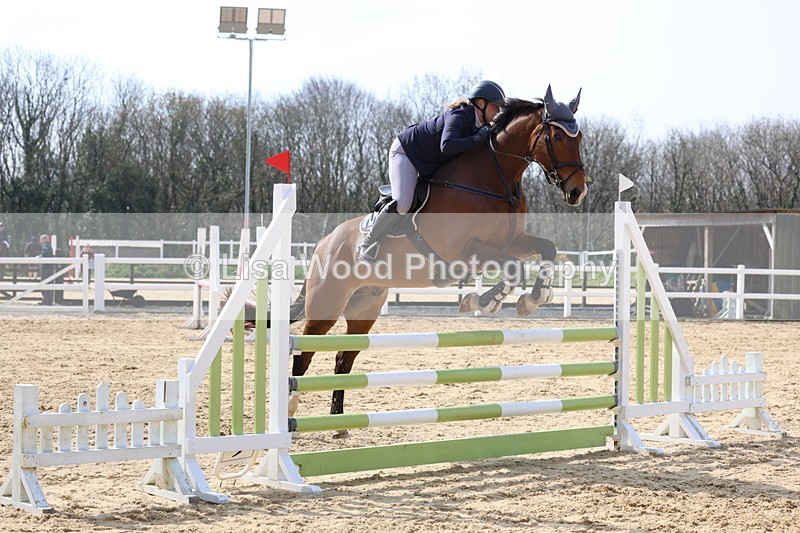3E7A6715 - Class 4: Senior British Novice/90cm open