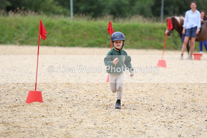 3E7A0030 - Egg and Spoon