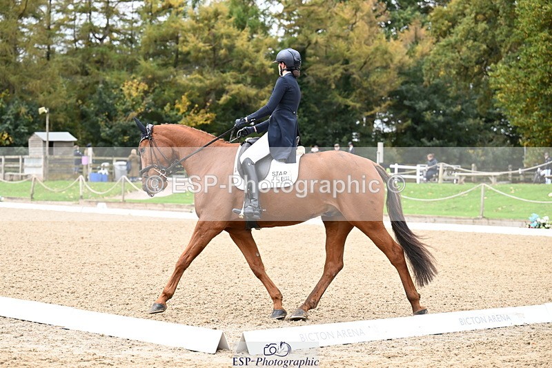 251023A-114946-02078 - B-139-Kirsty.Short