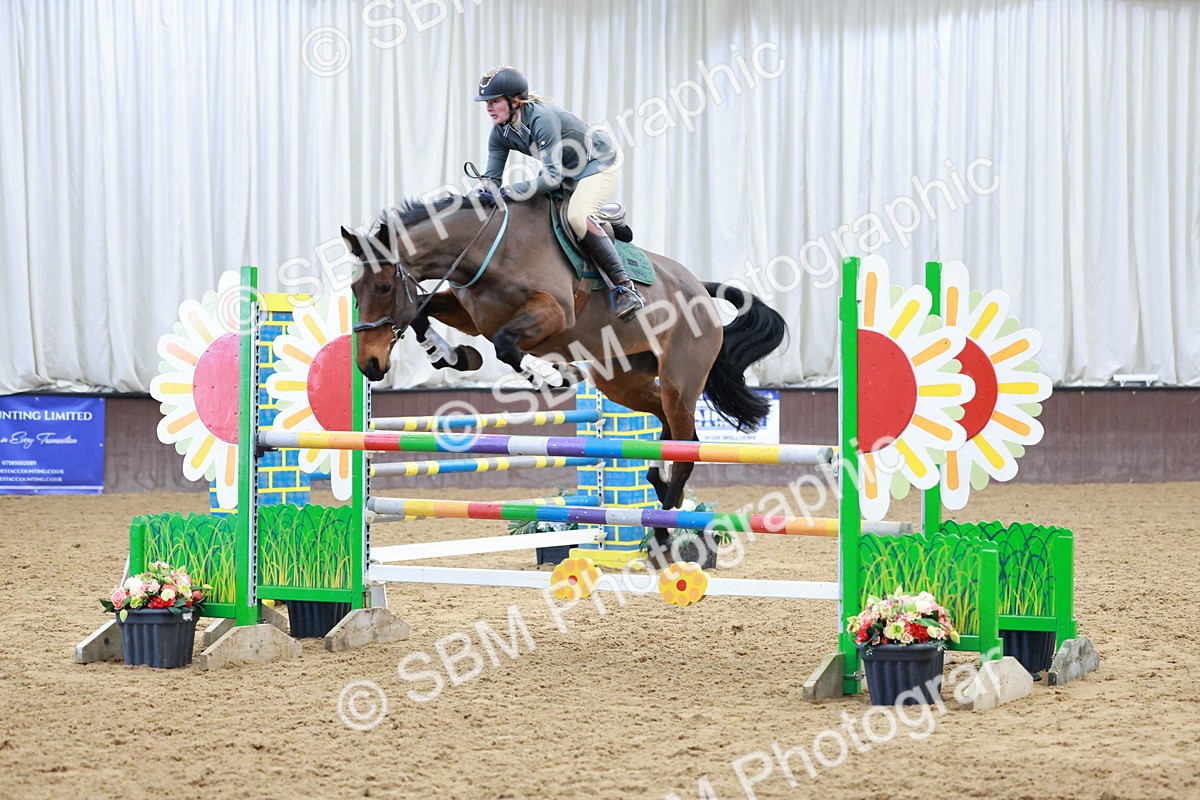 SBM_003586 - Class 11 - Senior Newcomers/ 1.10m Open