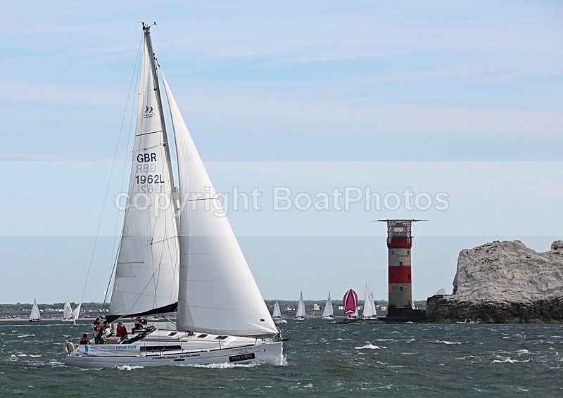 130601 CREME DE LA CREME FAIRVIEW SAILING WT7A7849 - ROUND THE ISLAND RACE - 1st June 2013