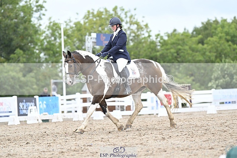 250907-123550-08054 - 080-Rebecca.MorrisSally.XIII