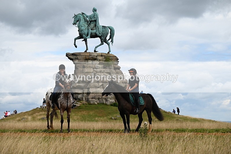 DSC_7170 - Time at Statue 12:45 to 13:15