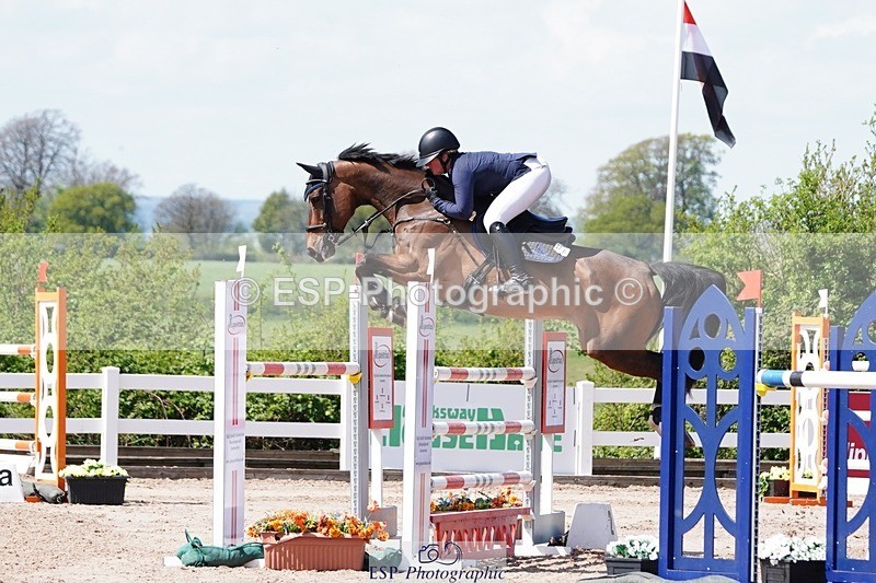 250427-132240-16496 - Cls 8 - 2 Star Medium Tour