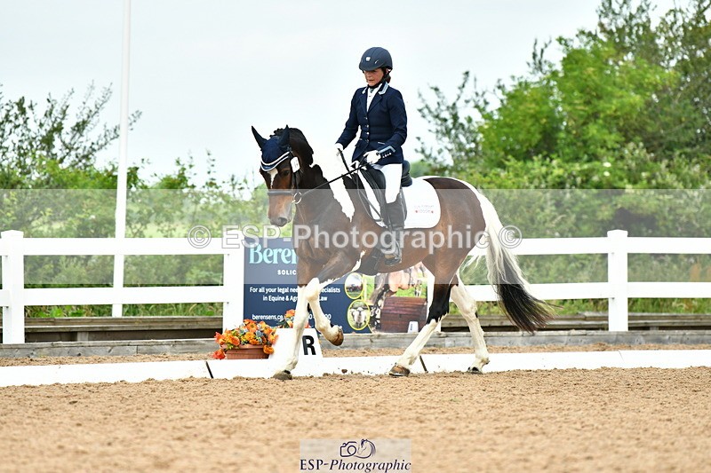 230701A-131119-06236 - Cls 8 Elementary 57