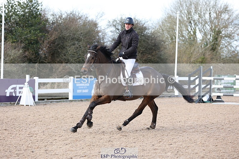 240223A-125253-01260 - Cls 5 Newcomers and 1.10m Open