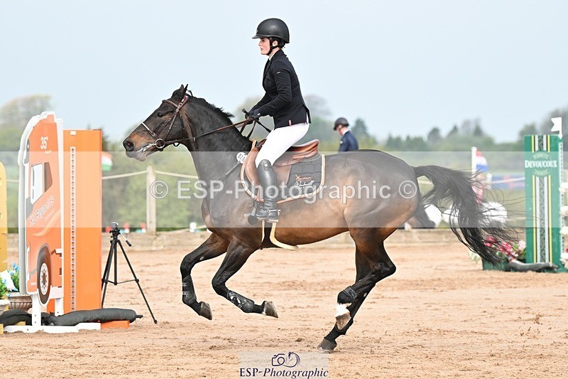 250425-100148-08090 - Cls 2 - 2 Star Small Tour