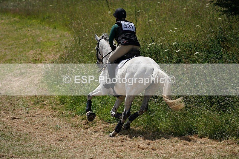 240630X-135052-7475 - 331-Caroline_Allan-POLDORY_MAKERΓÇÖS_MARK