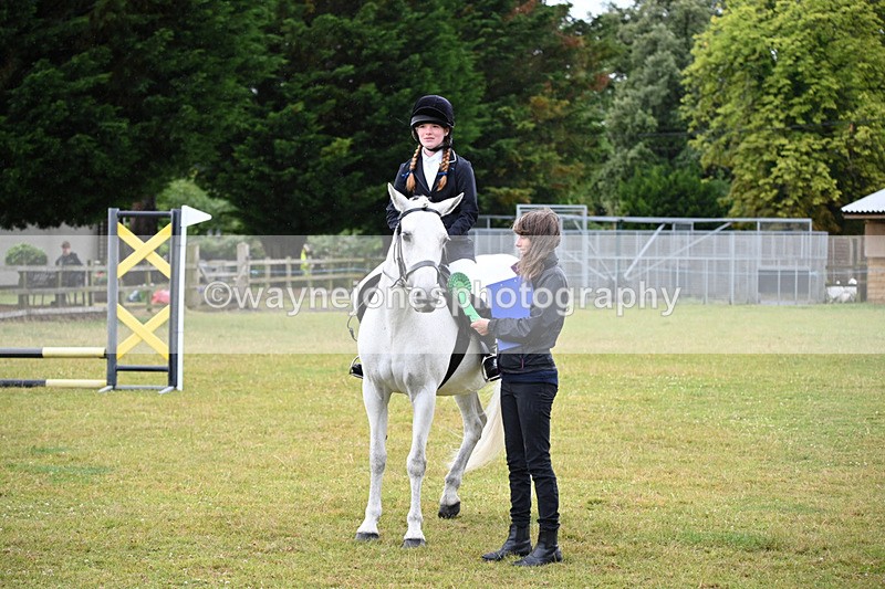 WJ6_8618 - Class 9 Tack & Turned out