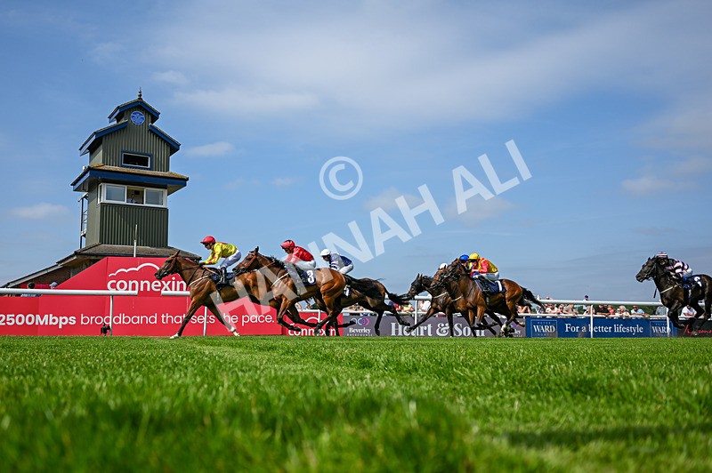 140726-Race 4-Kitsune Power-4048 - Race 4 15.48pm Beverley Annual Badgeholders Handicap