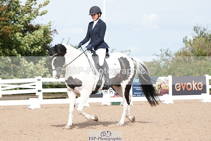 250906-105042-01330 - 077-Sarah.WallDerryroane.Lad