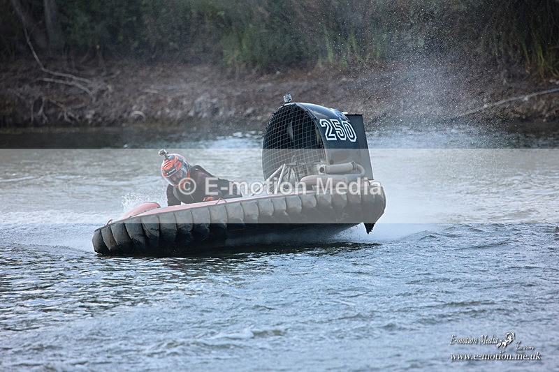 HCWC 230826 652 - Hovercraft W C Race Day 3