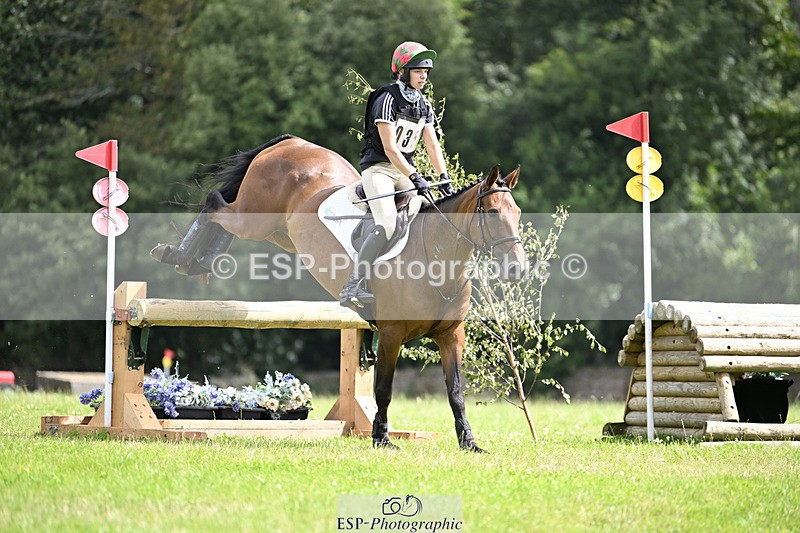 240804-104942-10668 - 357-Georgina_Ewell-LASAIRFHIONA