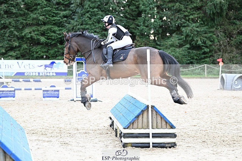 241117-140731-04434 - Cls 3 90-95cm 14.00 to 15.00