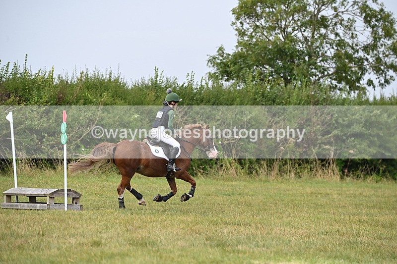 WJ6_1690 - 60cm XC Time 13:22 to 13:53