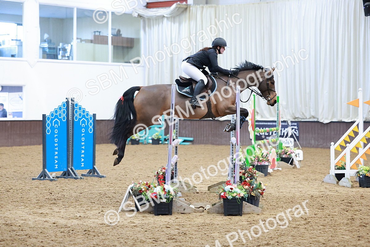 SBM_003645 - Class 11 - Senior Newcomers/ 1.10m Open