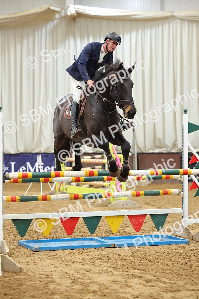SBM_001413 - Class 4 - Senior Newcomer - 1.10m