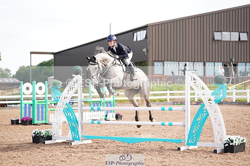 240804A-092824-09868 - Cls 48 Snr Discovery and 1m Open