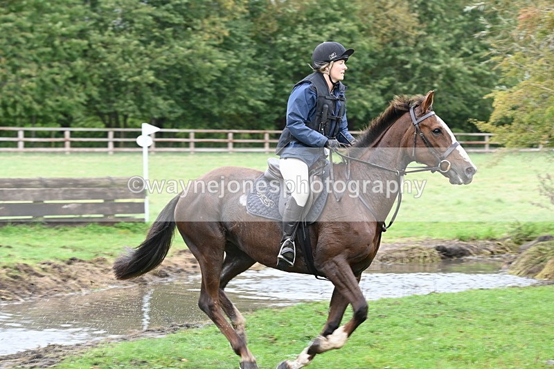 WJ6_5782 - Time at Photographer 12:31 to 12:40