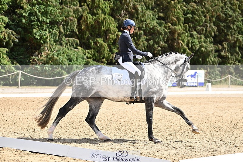 250808A-145425-01028 - 145-Sara-Jane.LanningSilvers.Cassandro