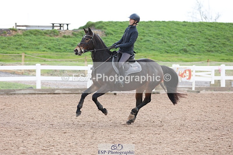 231112A-120827-03977 - Cls 18 Discovery & 1m Open