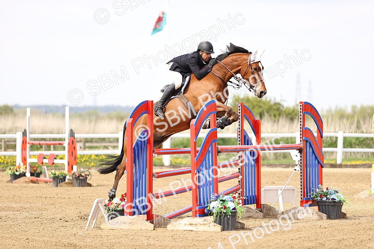  - Class 12 - Senior 1.15m Open