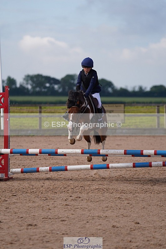 240713A-092230-00058 - Cls 2 70cm Open