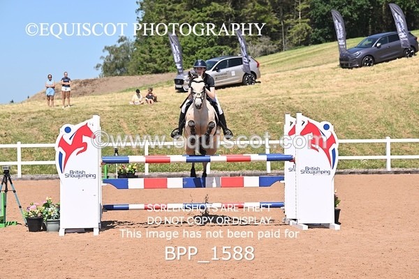 BPP_1588 - THU CLASS 3 Scottish Branch North West Junior Championship **Viewing/Selection class for 148 teams**