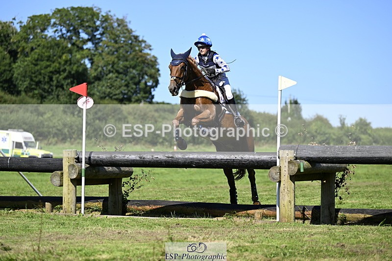 240811A-155332-05871 - 351-