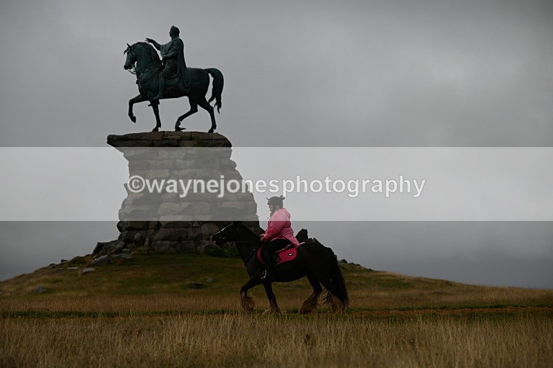 DSC_1812 - Time at Statue 12:13 to 12:32