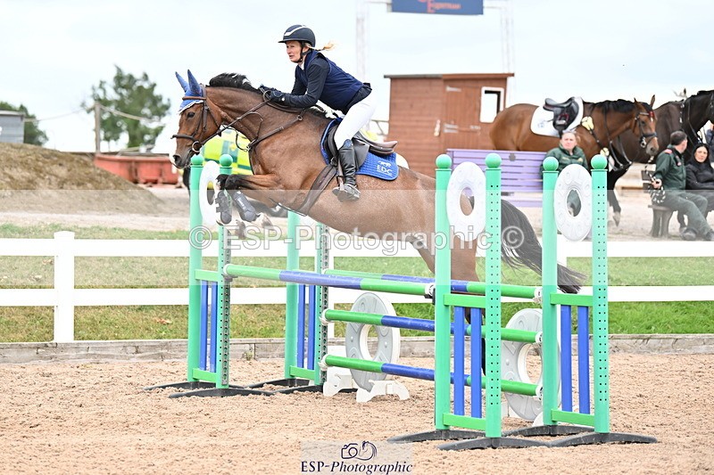 250820B-123613-00586 - Cls 3 Snr 1.05m Open