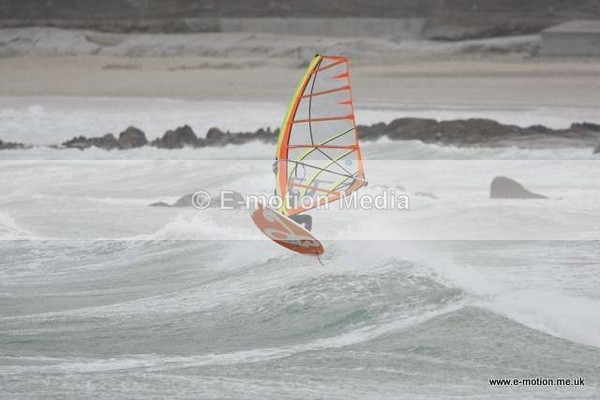WS 110509  75 - Windsurfing