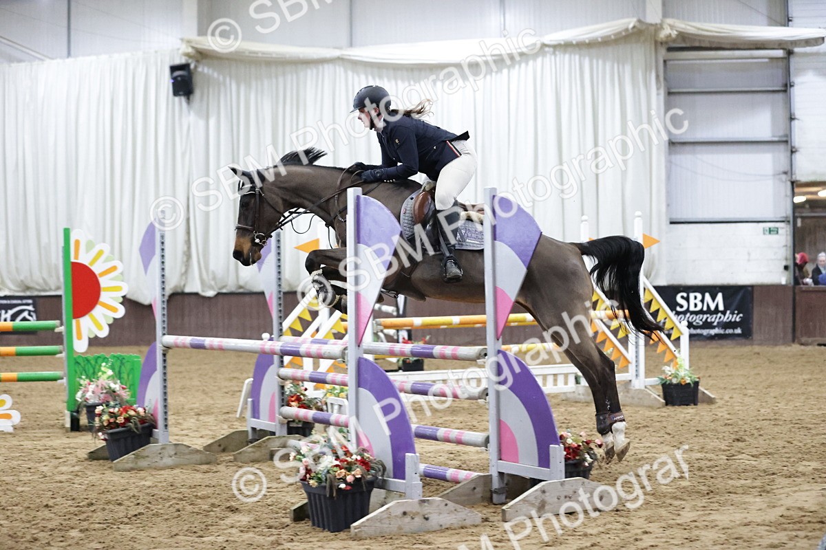 SBM_000779 - Class 3 - Nupafeed Supplements Senior Discovery/ 1m Open