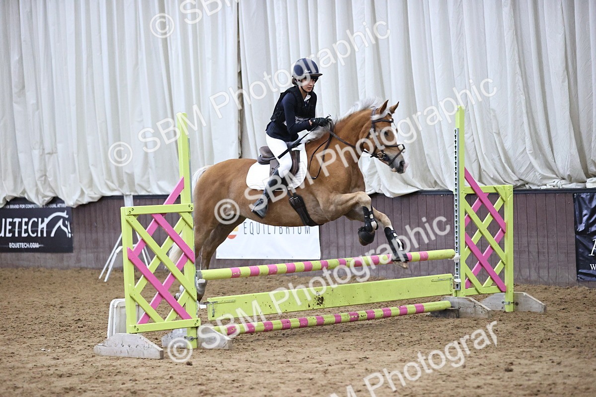 SBM_001869 - Class 5 - Henlow Veterinary Hospital 70cm