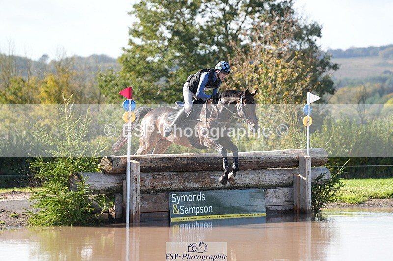 251024A-125224-10834 - B-142-Harry.Hodge