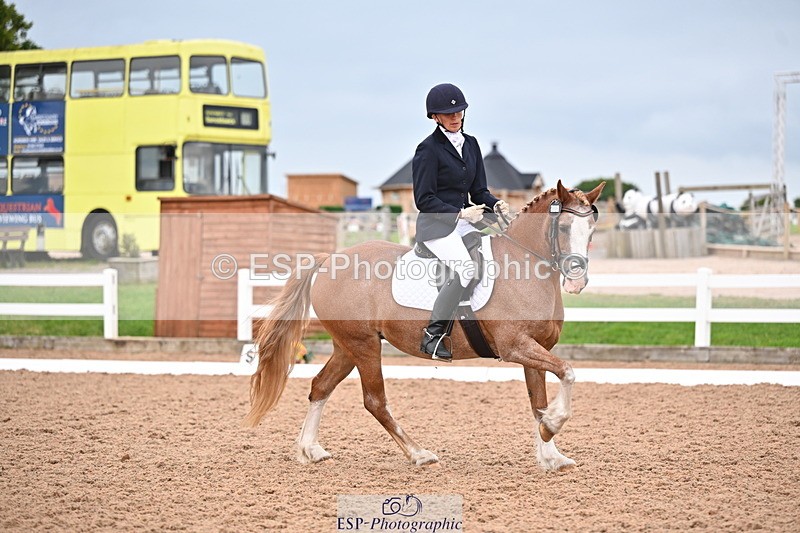 240817A-170538-10675 - 281-Caroline.Stagg-Dycott.Classy.Rose