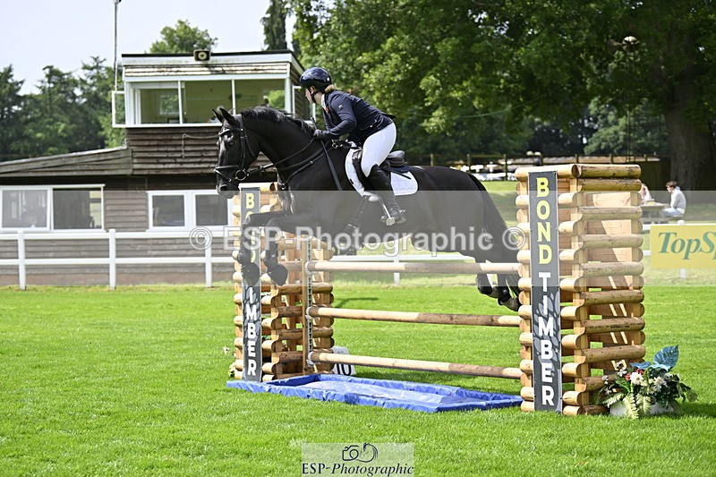 250613A-105155-00609 - Cls 1 Snr Newcomers and 1.10m Open