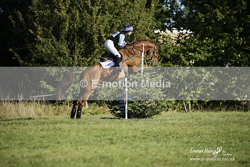  WWHT 031021 592 - WWEC Novice Restricted (0.80m) 18/10/20