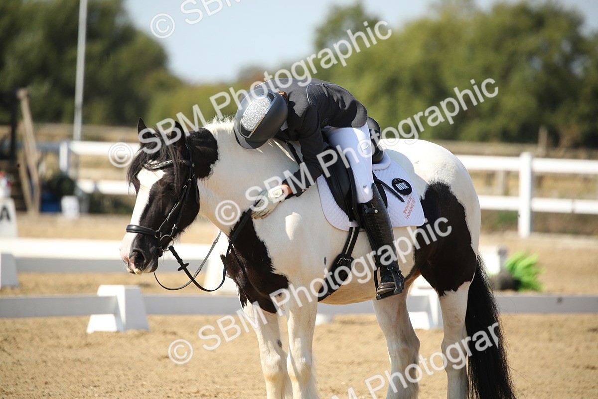 SBM_004186 - Class 11 - Novice 5 - 10.24-11.20