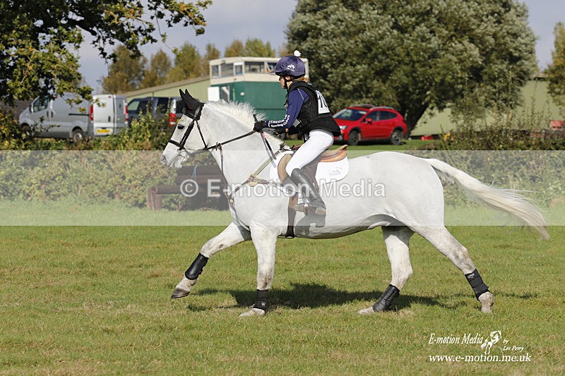  WWHT 171021 3309 - Intermediate (0.90m)  17/10/21