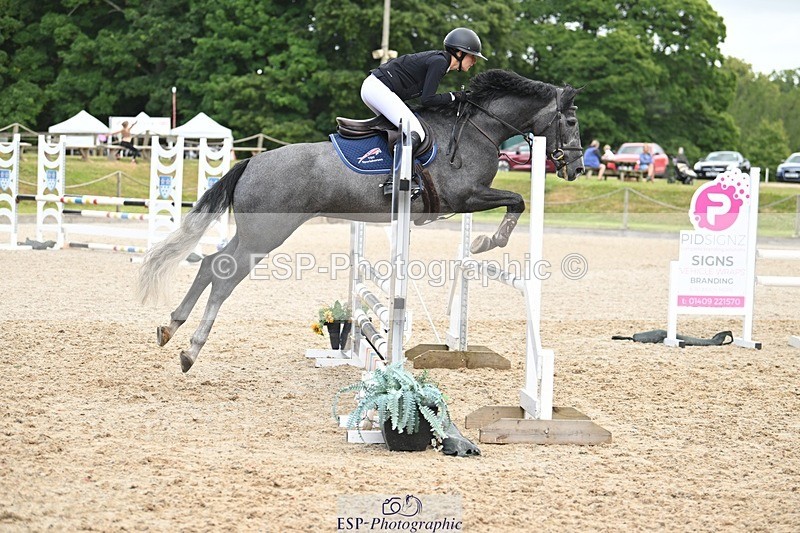 240704-101403-00569 - Cls 6 British Novice and 90cm Open