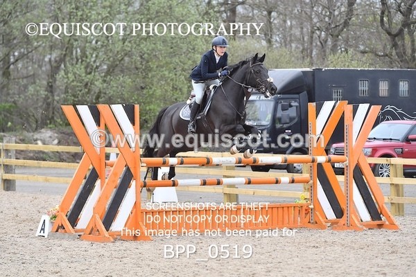 BPP_0519 - CLASS 4 FRI Senior Newcomers/ 1.10m Open