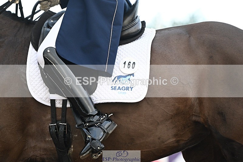 240218A-104838-06074 - 160-Abbie.Newbury-Seagry.Firstamour