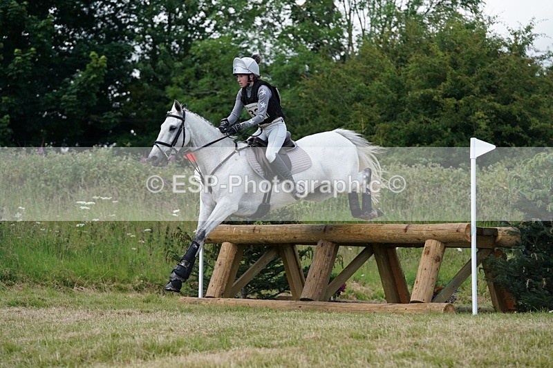 240630X-135436-7489 - 332-Emma_Farrar-HER_NAME_IS_LOLA