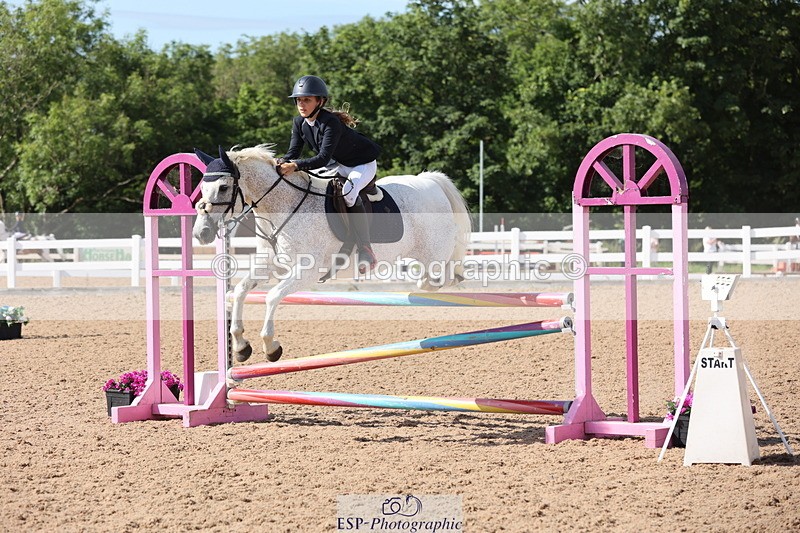 240629A-170831-08270 - Cls 13 Stepping Stones 128cm + 138cm