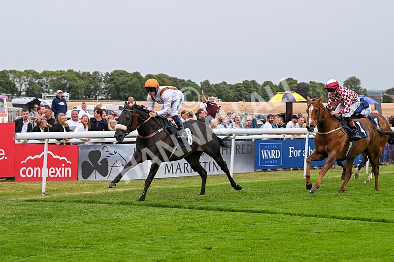 040725-Race 2-Emeralds Pride-4310 - Race 2