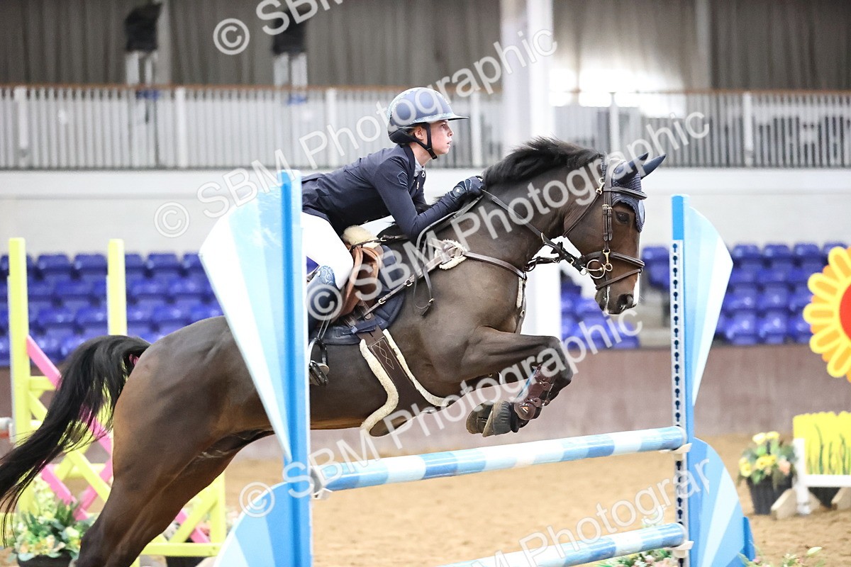 SBM_001143 - Class 5 - Blue Chip Pony Newcomers 1.00m Open