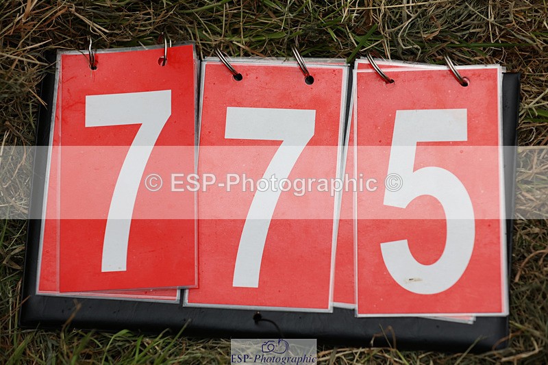 240825X-164506-37814 - 80cm XC 16.30 to 17.30