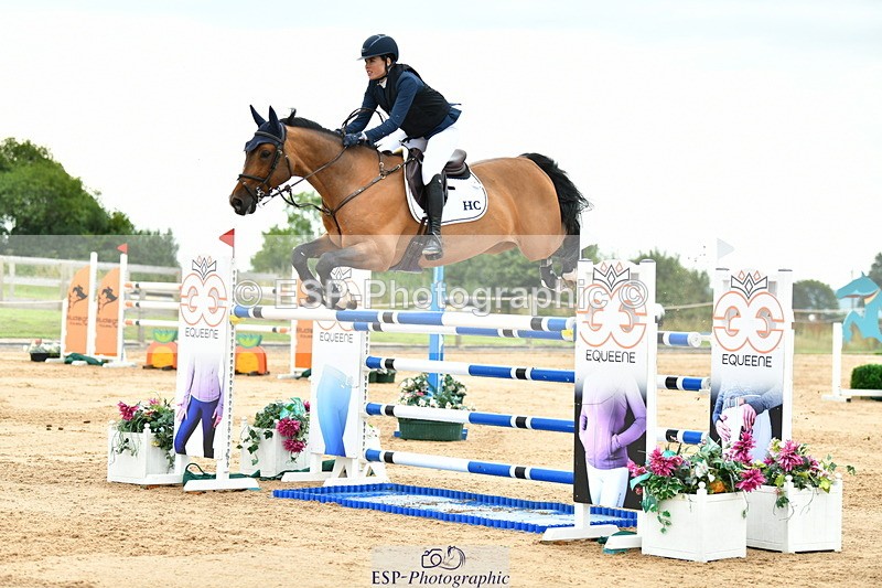 230720A-153241-03920 - Cls 9, 2 Star Big 1.40m Start to break